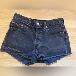 Levi’s 501 High Rise Women’s Shorts Black size 27